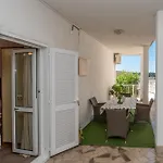 Appartamento Sani Makarska