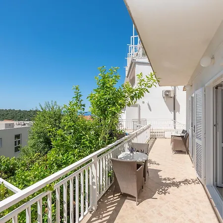 Sani Apartament *