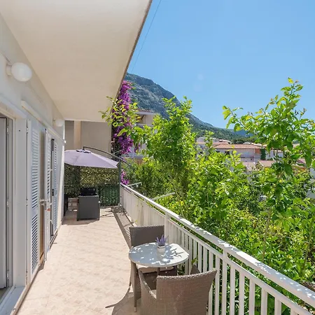 Appartamento Sani Makarska